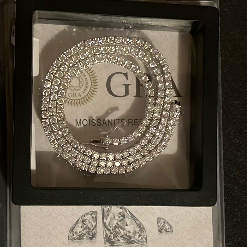 Moissanite tennis chain